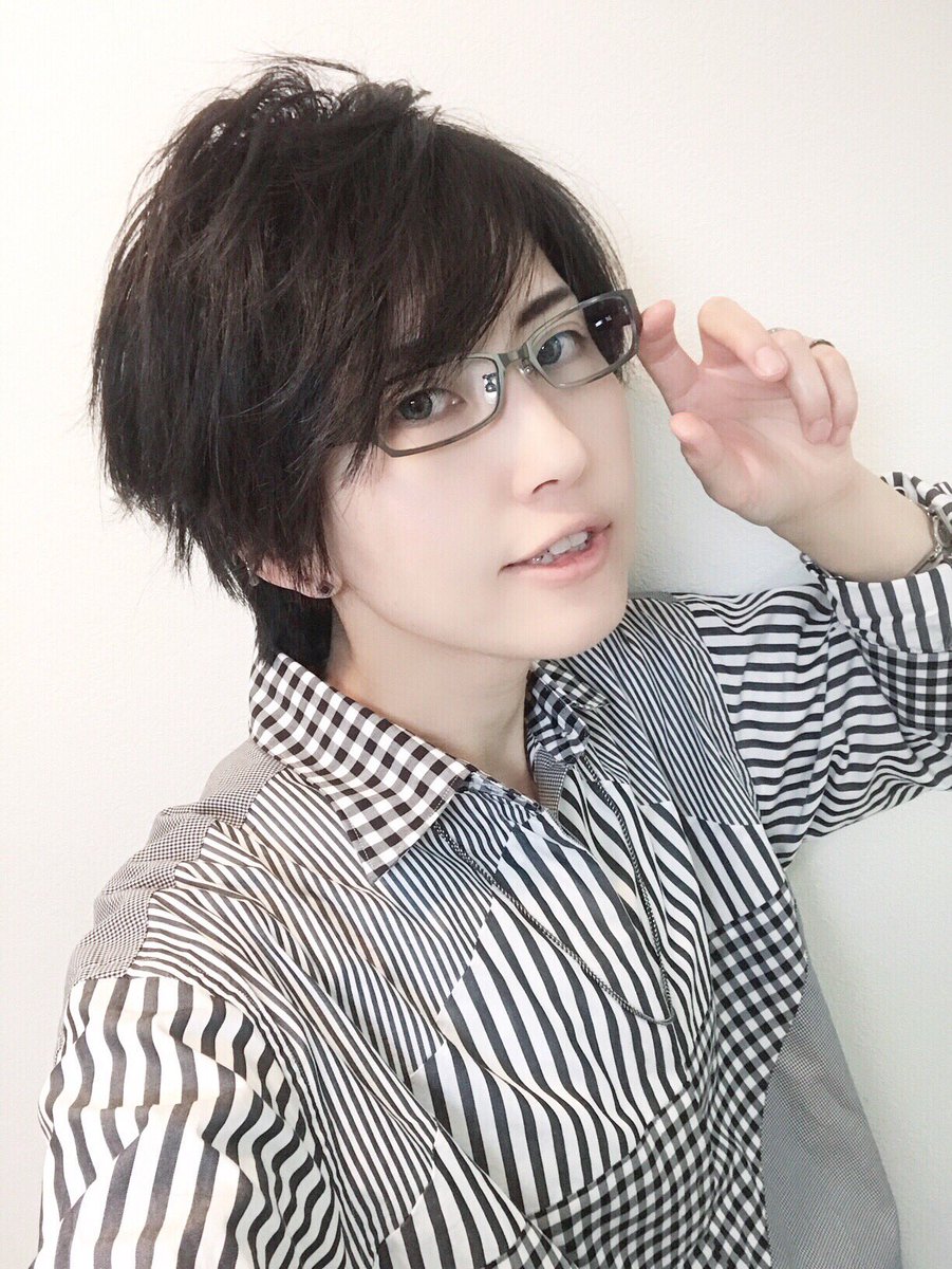 篠原雪斗 男装 ウィズコレ ウィズプラス Twitter પર 滑り込みで メガネの日 色んなメガネしてる画像を集めてみた メガネ 好きな方 是非フォローしてかださいませ 男装 ウィズプラス