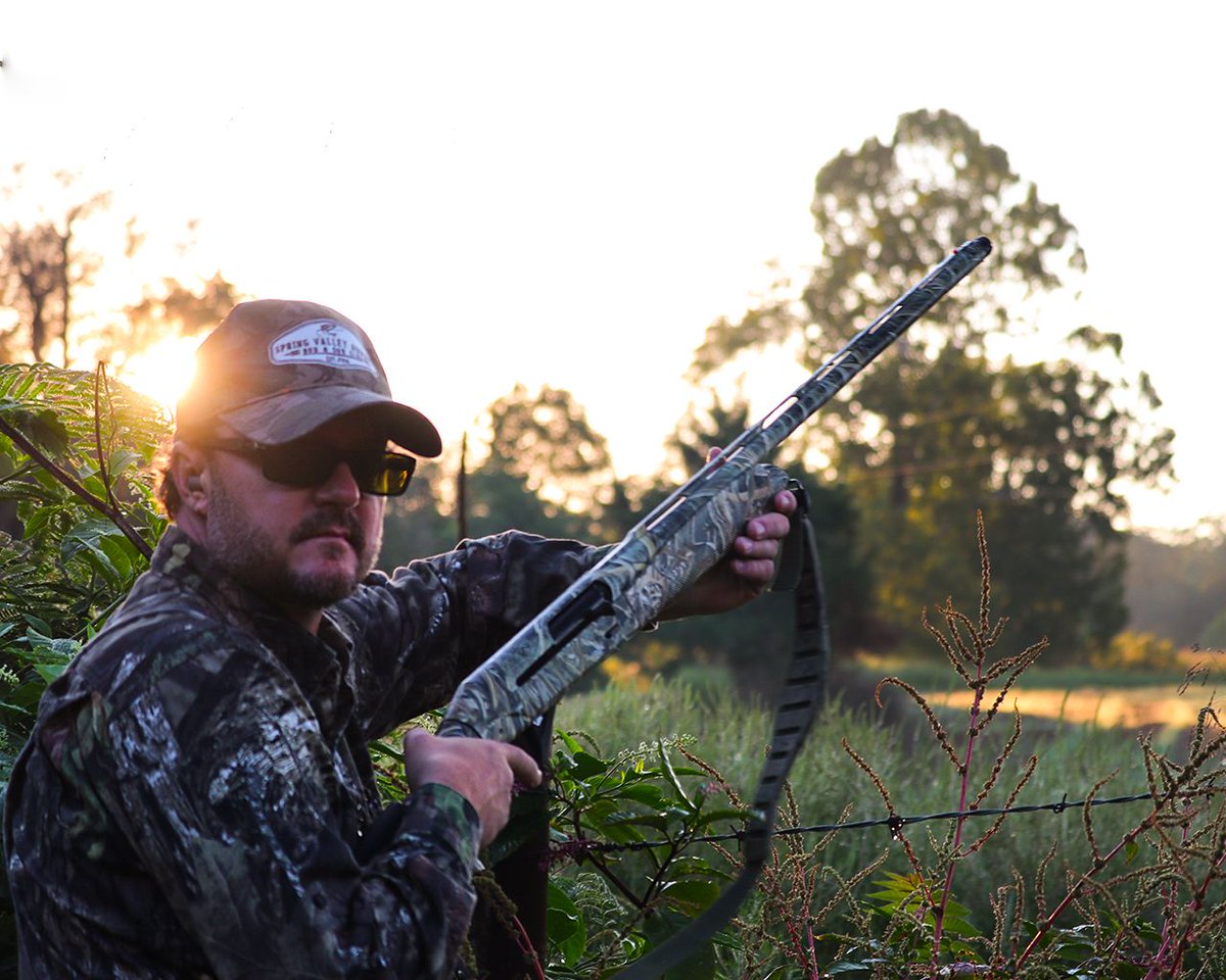 SVALodge's tweet photo. Getting on the X can be a difficult task to accomplish, let Spring Valley put you there this waterfowl season!
#springvalleyrodandgun #nwahuntingclub #nwafishing #nwahunting  #arkansasoutdoors #dove #dovehunt #openseason #oklahomahunting #huntoklahoma #huntingseason #huntingtrip https://t.co/7i1tpIyiLI