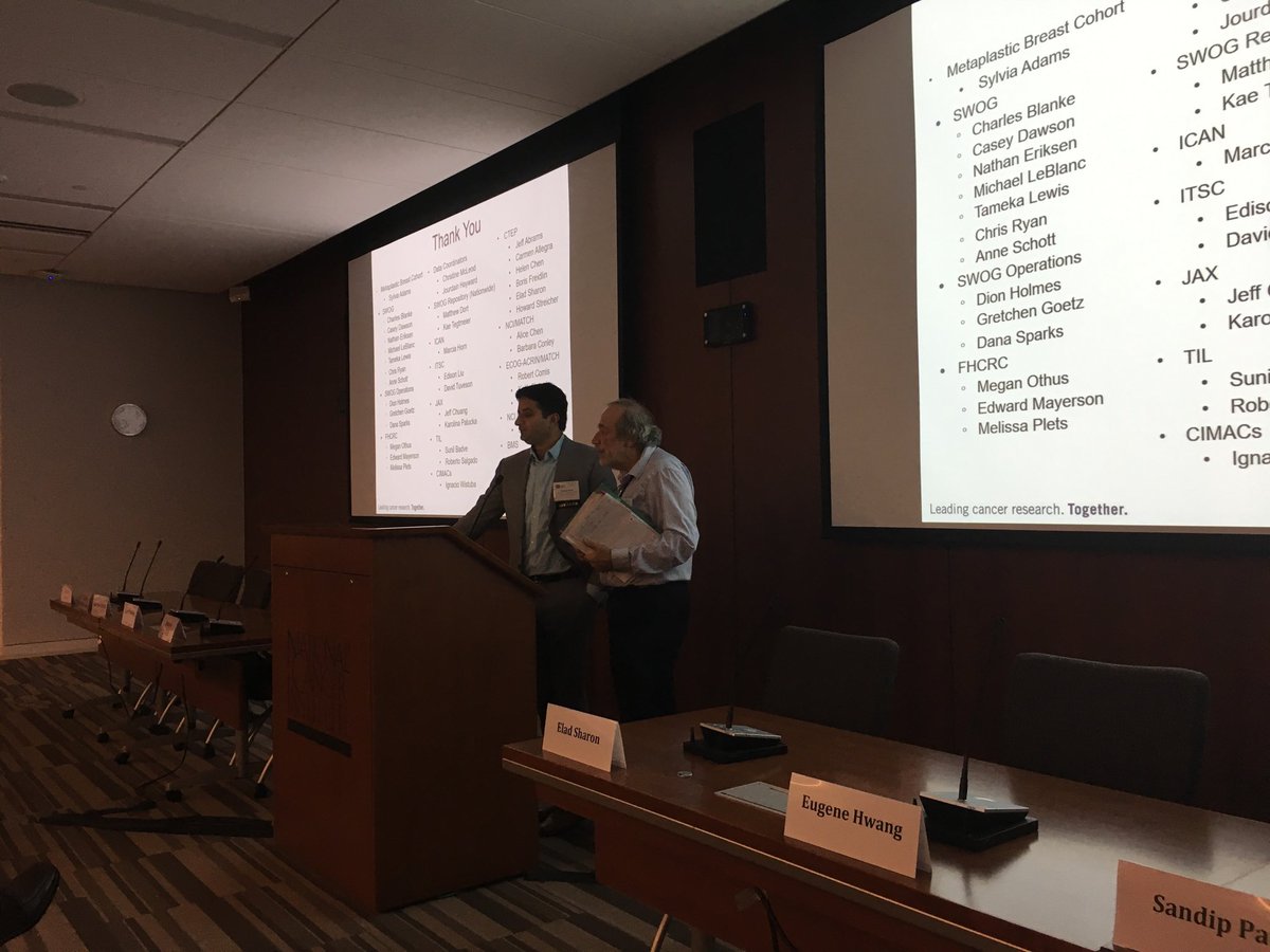 EladSharonMD's tweet photo. .⁦@UCSDHealth⁩’s ⁦@PatelOncology⁩ taking questions about the ⁦@SWOG⁩ #DART trial for #rarecancers along with ⁦@NCICTEP_ClinRes⁩’s #HowardStreicher at the #EarlyDrugDevelopment2018 meeting!  Remarkable trial!! ⁦@Dr_R_Kurzrock⁩ https://t.co/PxZJTdo0y7