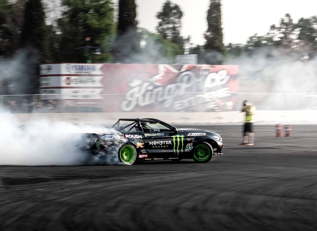 gulfcars's tweet photo. #ROUSHDrift | Huge congrats goes out to ig:webbdrift45 and the team for capturing the ig:supadrift championship this past weekend! #TeamROUSH https://t.co/WMBXSc43SS