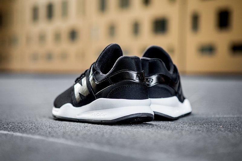 new balance 247 modern essentials