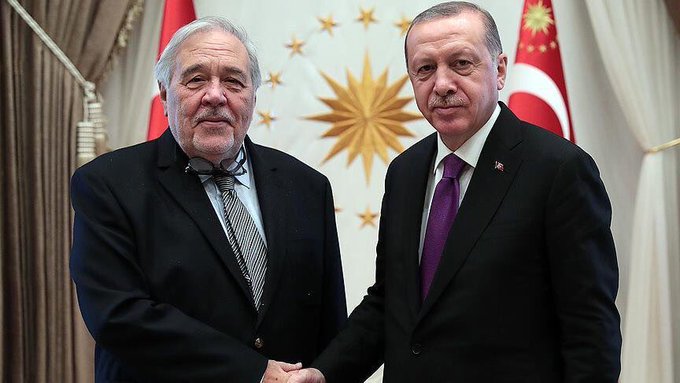 Resmi Twitter'da görüntüle