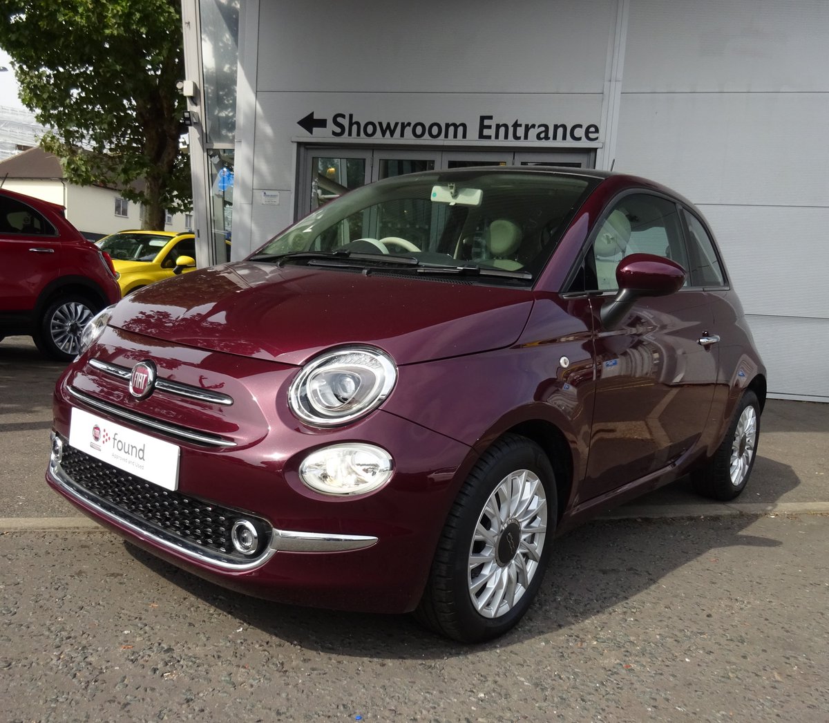 motorvillage_uk's tweet photo. We have a great selection of quality used Fiat cars for sale whether you are looking for your perfect Fiat 500, a practical Panda, or a timeless compact Punto. #Fiat #fiat600 #fiatpanda #fiatclub #London #financeoption #BuyNow https://t.co/xIQEjUh8d5