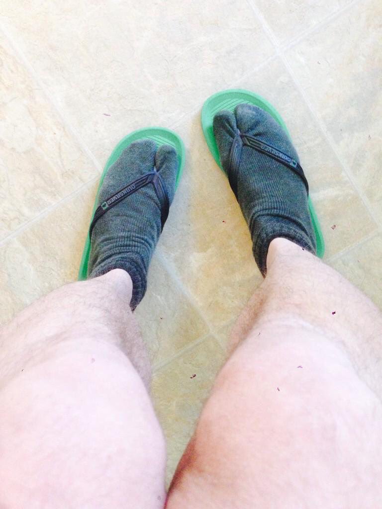 ChadKovac's tweet photo. @DenimCouch I’m #Floppin today! https://t.co/sduReG9WwP