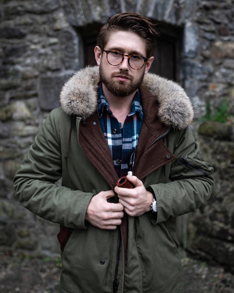 kappandpeterson's tweet photo. Repost from @mitchellvito - This age-old city, founded by Vikings one thousand years ago, was my first stop outside Dublin on my trip around Ireland. I figured it was worth starting my trip here, as it is the oldest City in this beautiful country. #tobaccopipe #petersonpipe https://t.co/z2KlQzdvxF