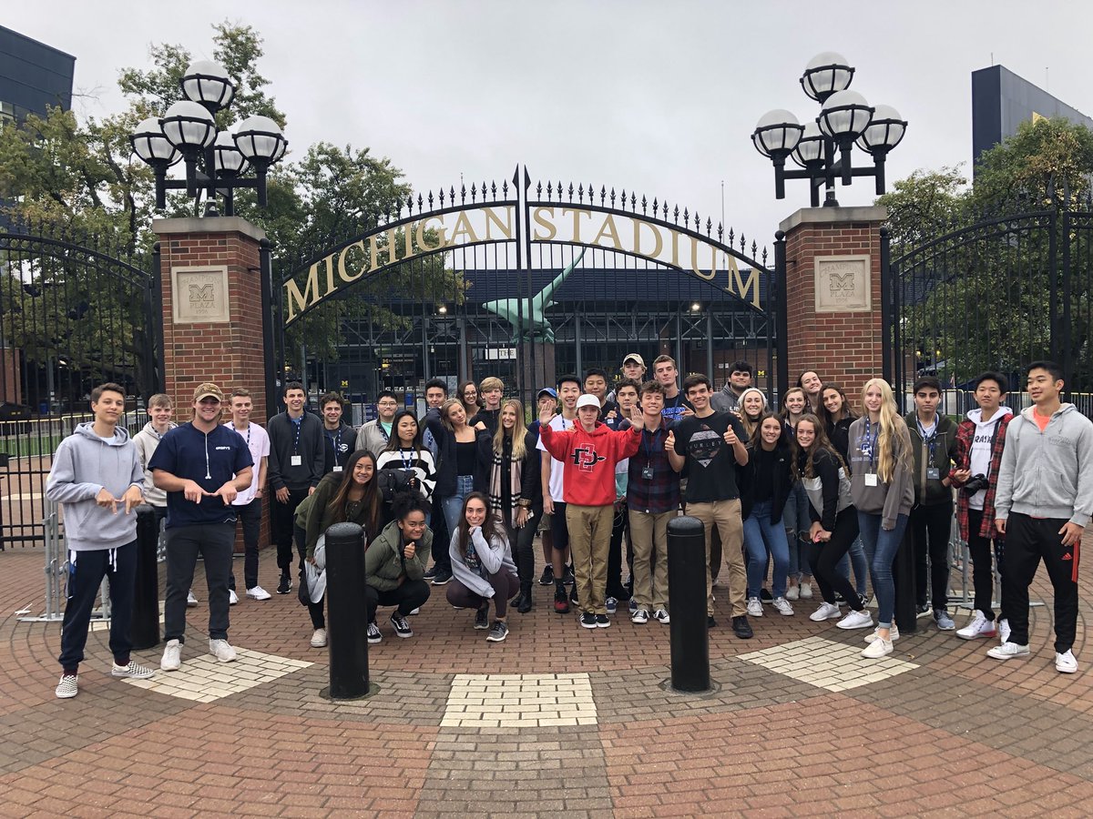 coachdpadge tweet media