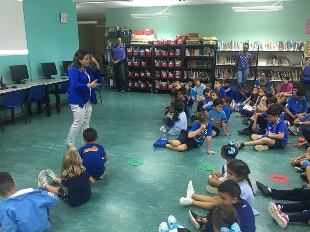 ISNSmyprincipal's tweet photo. @counselorism @ismheadofschool #Jaguars #BullyingPreventionMonth #BlueUp #BlueShirtDay #WorldDayOfBullyingPrevention https://t.co/l6u13IBRv1
