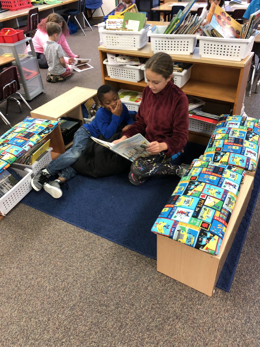 Neufeldsclass's tweet photo. Reading with Mrs. Seadeek’s buddies! #FHESFoxes https://t.co/uSkbaxn5HD