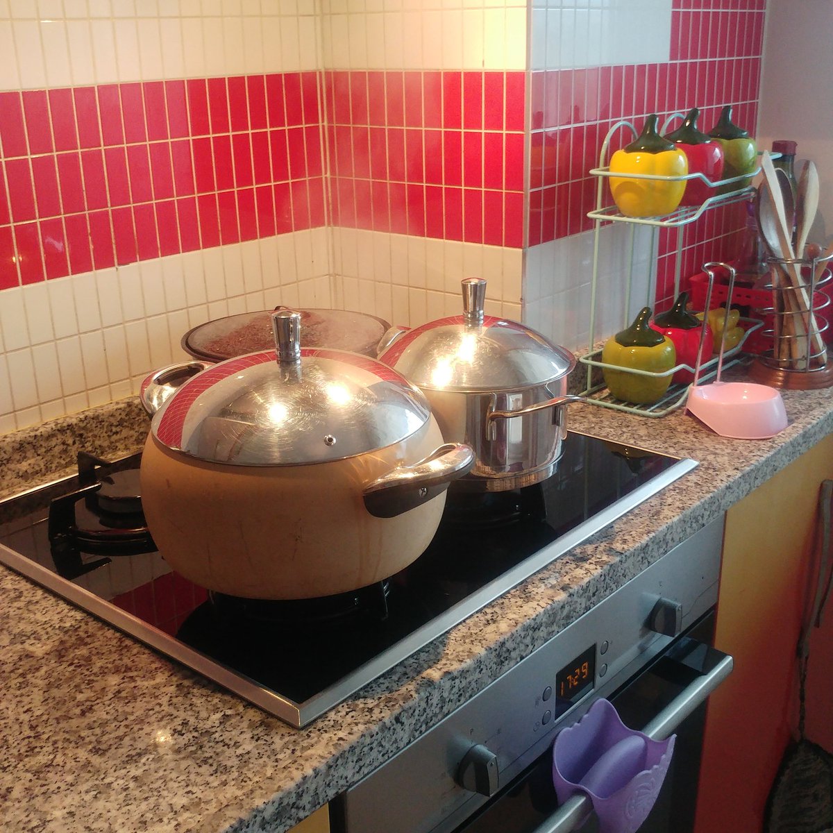 Bakalım içinden ne çıkacak :)