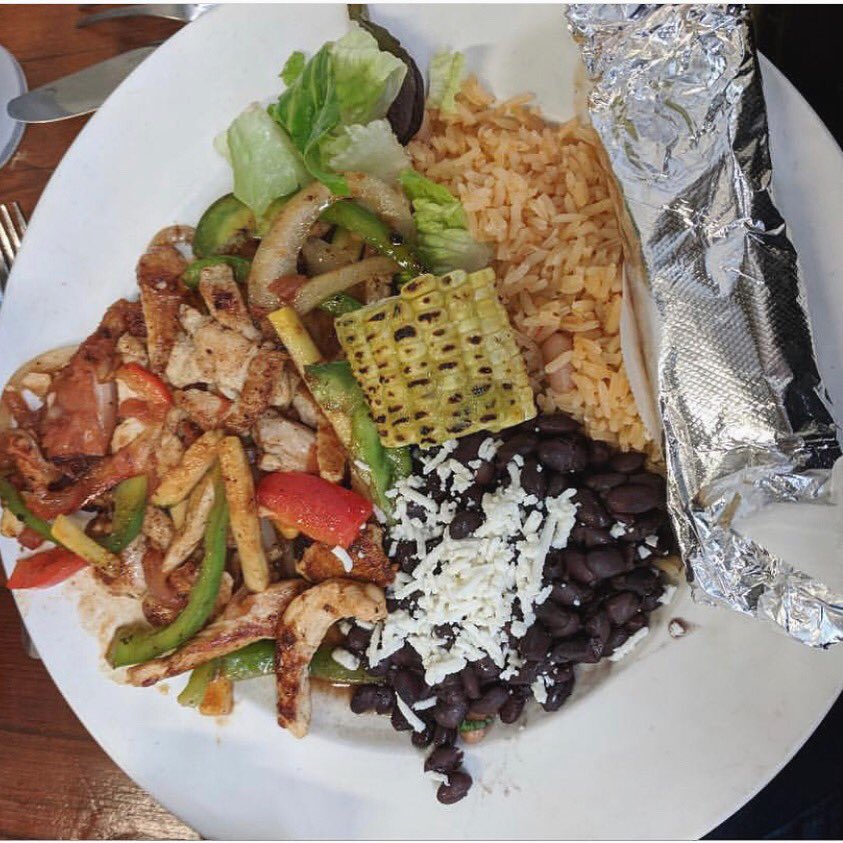 Tlaloc_SF's tweet photo. Good morning 😃 would like these chicken #fajitas for #lunch today‼️ .
.
.
 #foodie #foodporn #foodstagram  #instafollow  #tagforlikes #followback #photooftheday #likeforlike #mexicanfood #mexicaneats #tastelikesf #todayfood #bayareaeats #eater #eatersf #eeeeeats #topcitybites https://t.co/ilhAAIV0SX