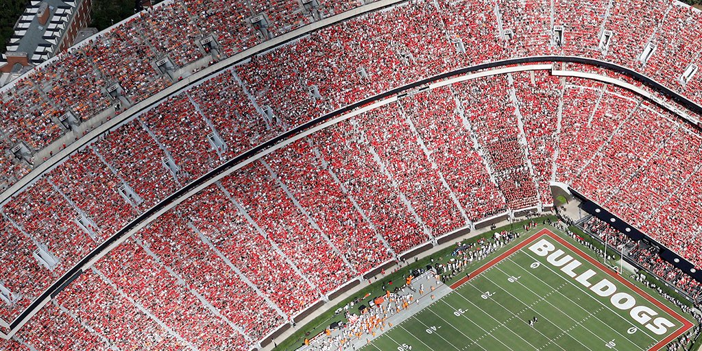 lachowski's tweet image. Check out an amazing aerial photo of Sanford Stadium last Saturday by Peter Frey for #UGA news service: news.uga.edu/wp-content/upl…