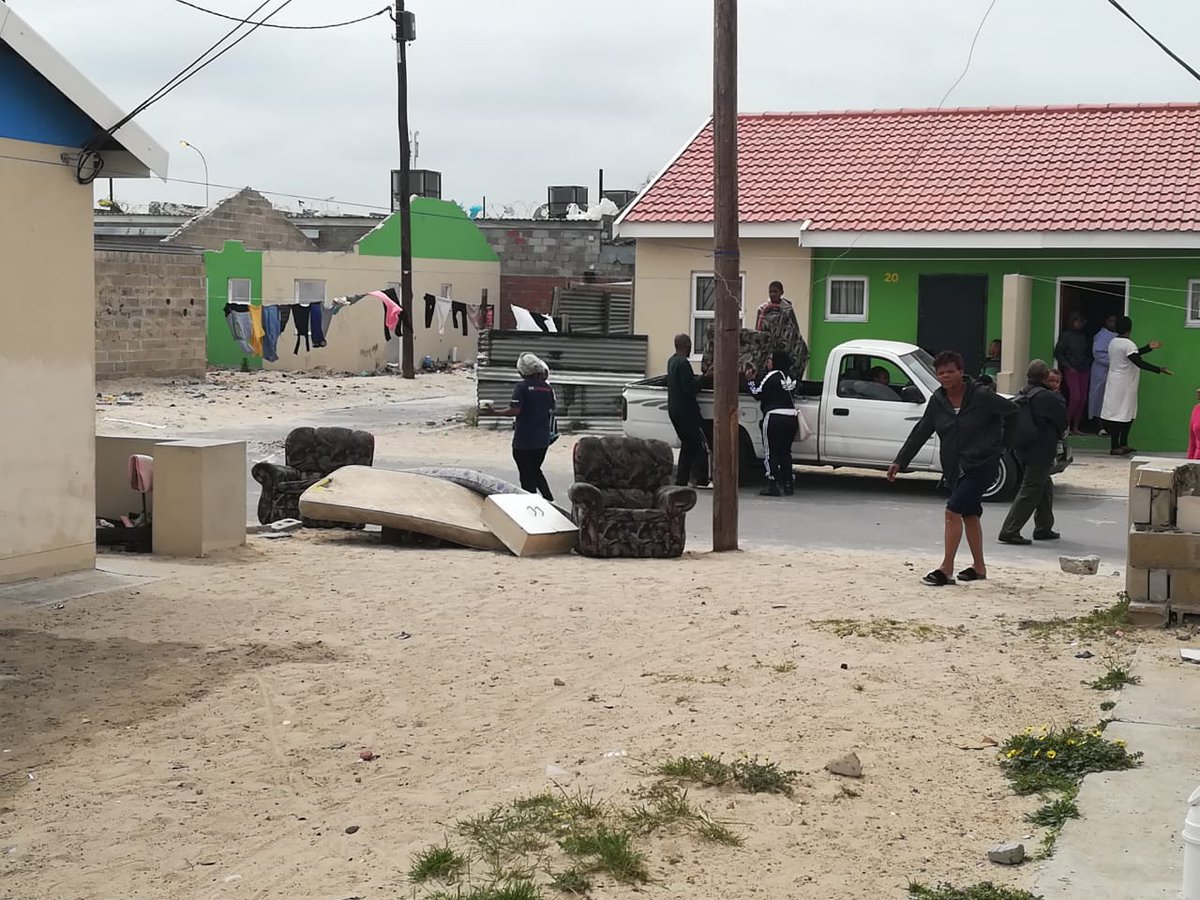 REDANTS_CT's tweet photo. Red Ants Stabilization Unit deployed in Delft as a precaution to prevent the community from moving into houses illegally https://t.co/yz5nNS16SP