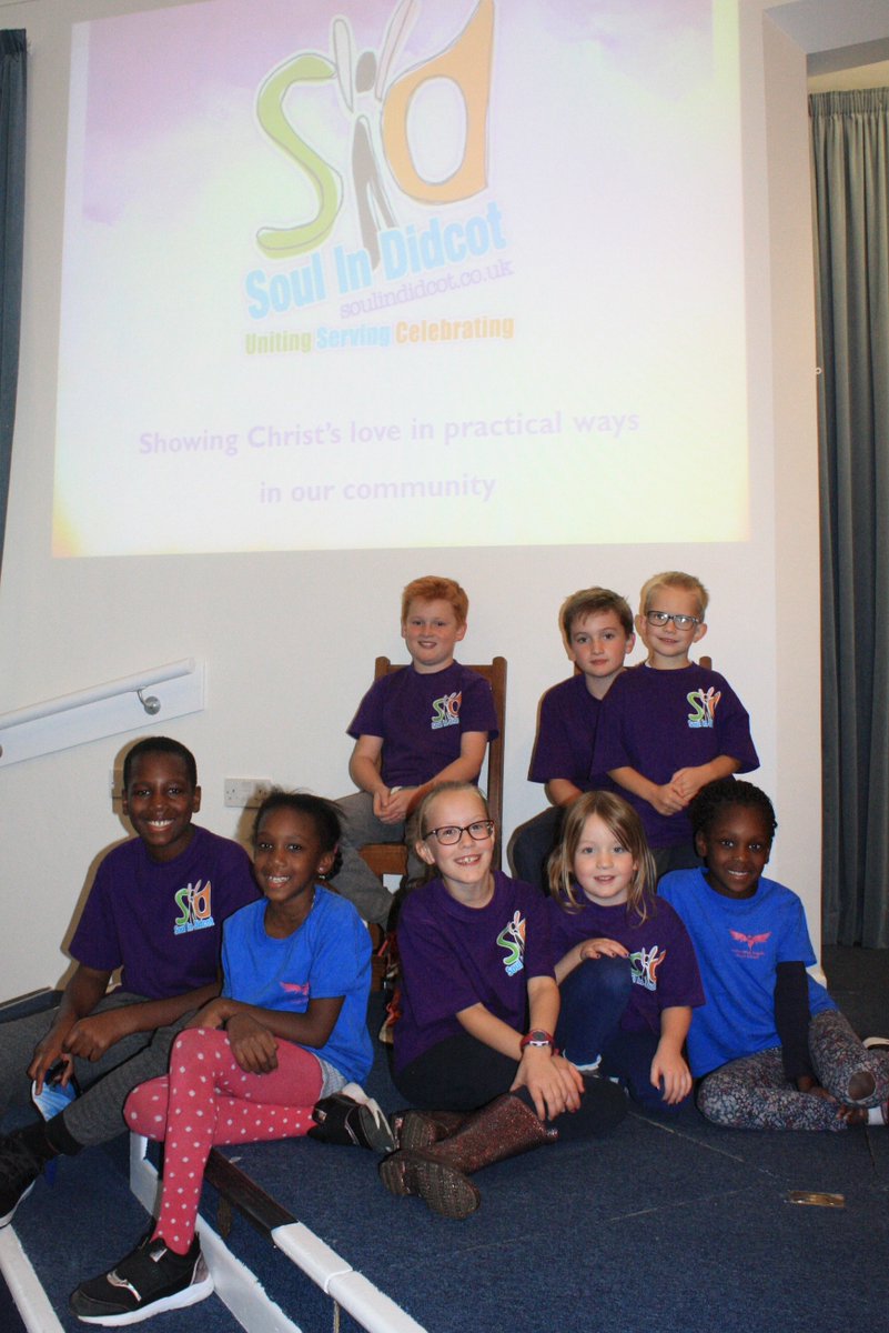 SoulInDidcot's tweet photo. A special thank you to all the kids who did a great job at Soul In Didcot. They helped with litter picking, clearing paths and gardening. Here some pupils from   @GEMSDPA and @AureusSchool

https://t.co/RiepCuUHfC https://t.co/uNUYS1BH0W