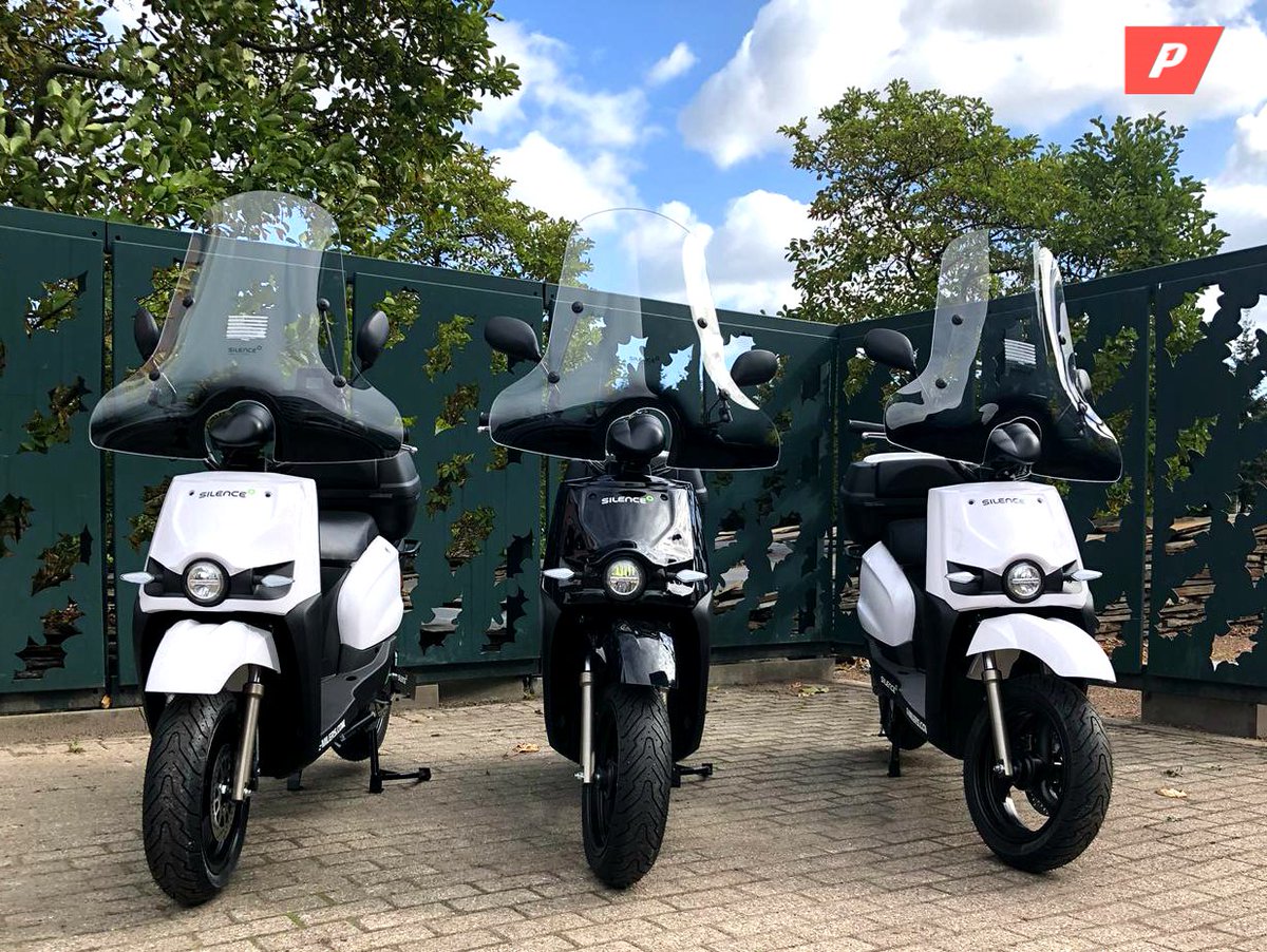 EMilerscom's tweet photo. Vanaf vandaag rijdt ook Tilburg stil, duurzaam en snel met de elektrische @Silence_eco scooter. Daar zet parkeerbedrijf @P1parking ze in als opvolgscooters voor de scanauto’s van @ArvooALPR .
#parkeerbeheer #duurzaam #parkeerbedrijf #parkeerhandhaving #tilburg #emilers #escooter https://t.co/tG5Wrd5ylk