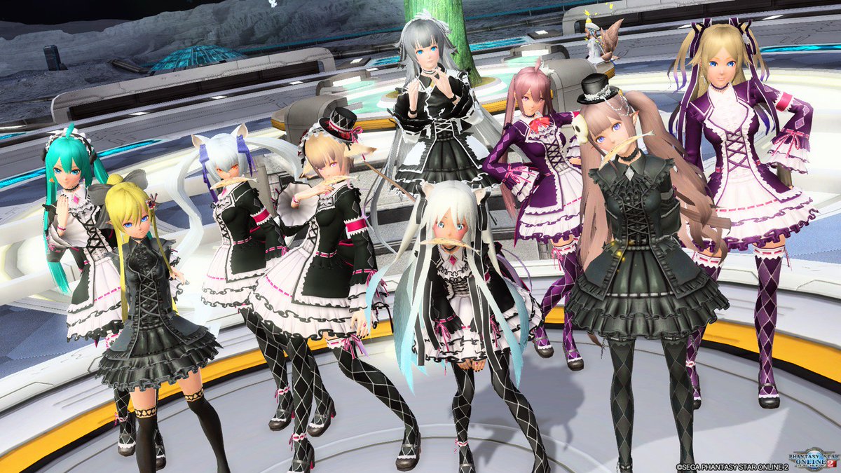 AreaLucifer's tweet photo. 最初ゆぅ姉を盗撮しに行ったら結局気付かれて、
ちょいちょいチムルに人集まって真似する人増え始めて、
なんかいつの間にかゴスロリ天国になってて、
ＳＳうまく撮れるようになりたいなと思いました。＿(　_´ω`)_ https://t.co/T8a2jJ7mu4