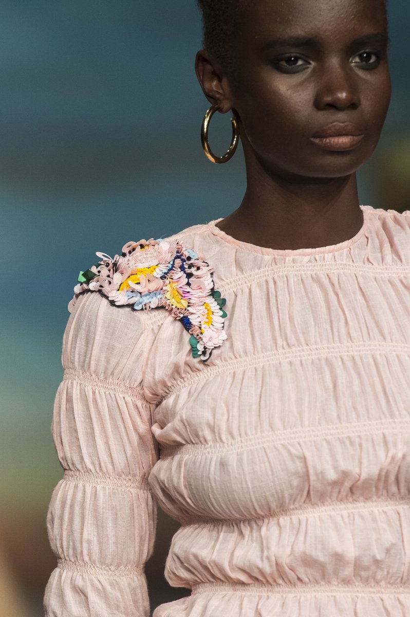 bagatiba's tweet photo. Bagatiba featured in @robertaeiner SS19 show. https://t.co/WxelzyH5AZ