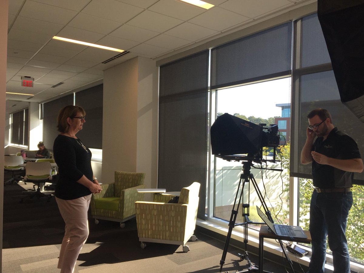 CommsGalBeth's tweet photo. Never a dull moment at @PaycorInc! Shooting videos for our upcoming all employee meeting this week! #Elevate https://t.co/bozSv8PAJw
