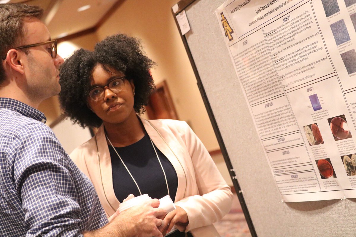 laneygradschool's tweet photo. Our annual STEM Research and Career Symposium is underway! Undergraduate students from various universities are presenting abstracts of their research for review by a selection committee of Emory training faculty from STEM-related programs. #EmoryLGS #STEM #DiversityInSTEM https://t.co/ewNLbTObwt