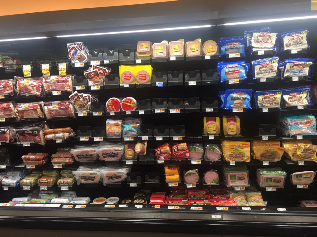 lb30075's tweet photo. @kroger all I wanted to do was get some groceries this morning. How can every shelf look like this?!? I wasn’t even buying items off of the B5S5 and Georgia certainly hasn’t fallen victim to the weather. I’m ready to take my business elsewhere https://t.co/EMZdbziEl2