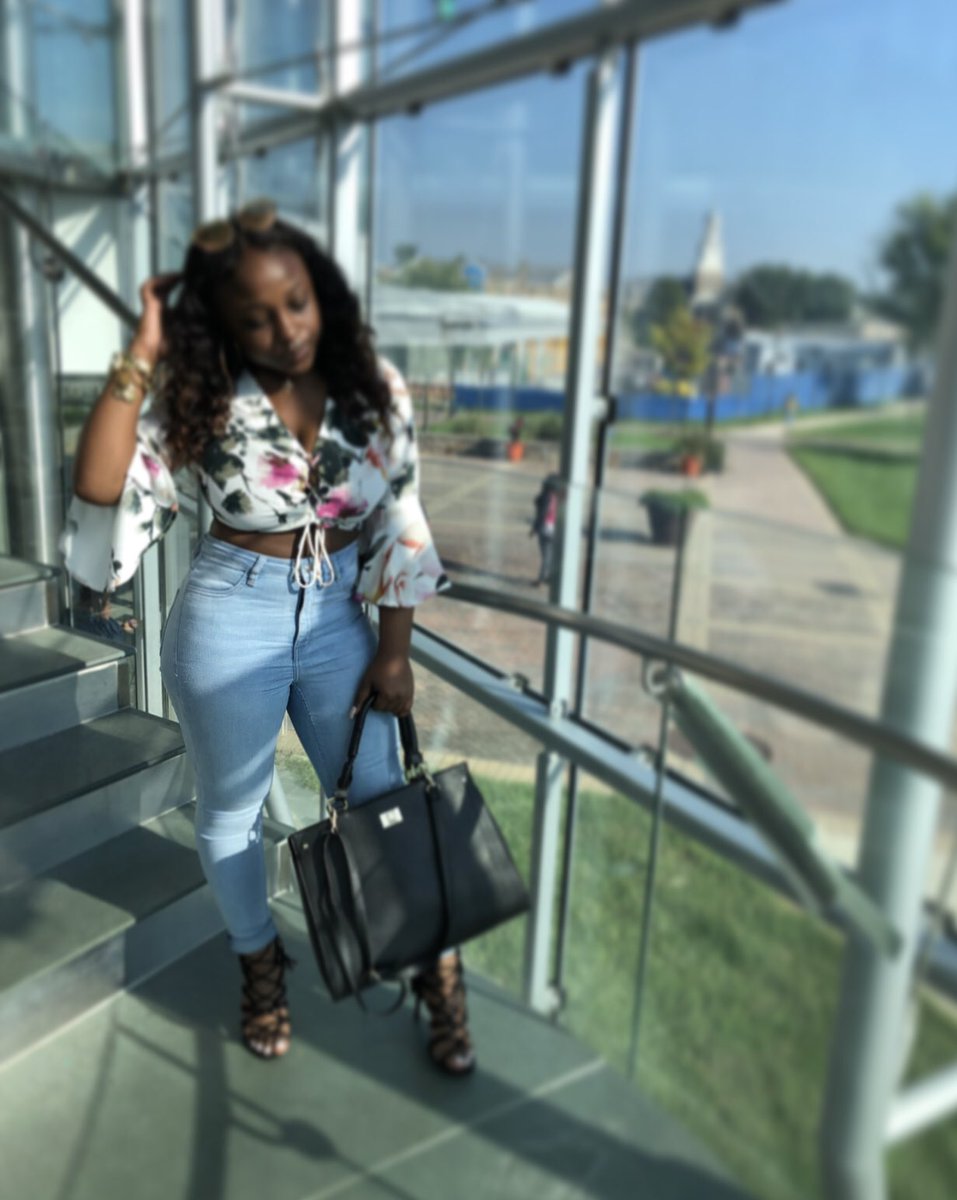 jorluxx's tweet image. I wouldn’t be me if I wasn’t on my sh*💖 #msuhomecoming #bdayweek