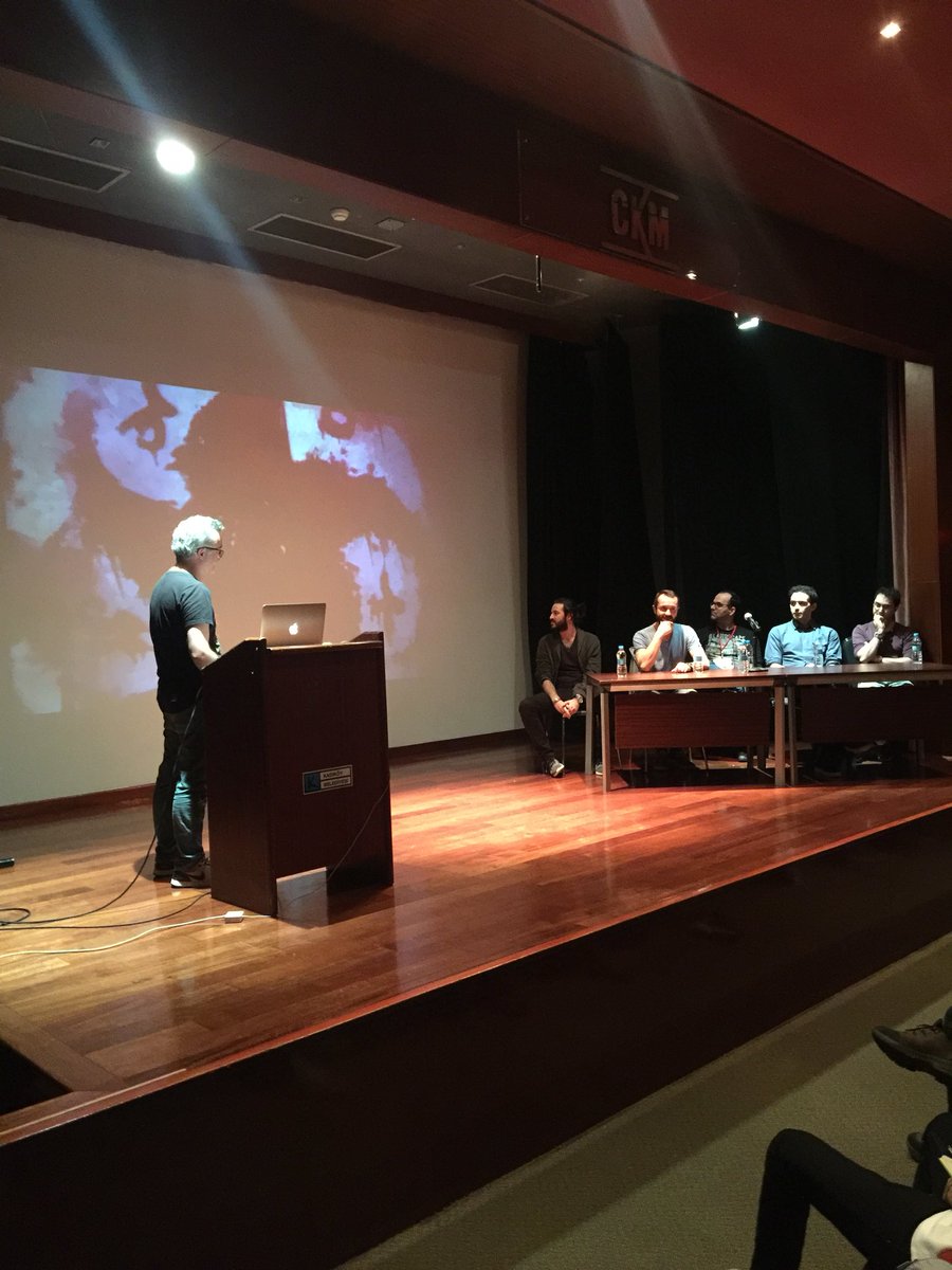 bugGameLab's tweet photo. .@ComikonIstanbul 2018 kapsamında moderasyonunu üstlendiğimiz “Türkiye Oyun Geliştiriyor!” paneli süper geçti! Biz bu işi artık gerçekten yapıyoruz 😎 Konuklarımıza, katılımcılara ve elbette #comikon ekibine bir kez daha 🙏👏😀 https://t.co/pQDkds5mmk