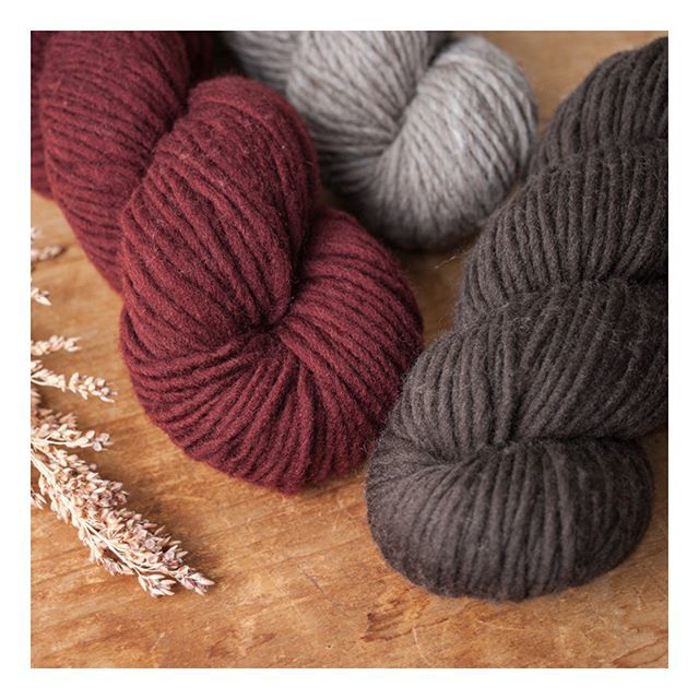 quinceandco's tweet photo. Happy October, everyone! If you’ve got wooly Fall knitting on your mind and are looking for inspiration, head on over to the Quince blog to see our favorite Puffin picks to cast on right now — clicking through our profile link will take you there. #quinc… https://t.co/iUW8cRMOmy https://t.co/X3YCJRyuW4