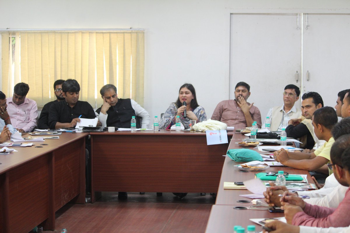 pandey_amrish's tweet photo. Dear @NayakRagini Ji, your session as Guest Speaker at @IYC Media Training Workshop received overwhelming response from our young team.

Kindly share few more experiences with the team again, as per your convenient schedule.. https://t.co/uogKq8LyxE