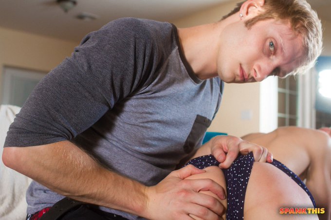 SpankThis Latest | Pleasure and Pain ? @MaxCarterXXX @TrevorHarrisXXX https://t.co/HbCtFjbE6E https://t