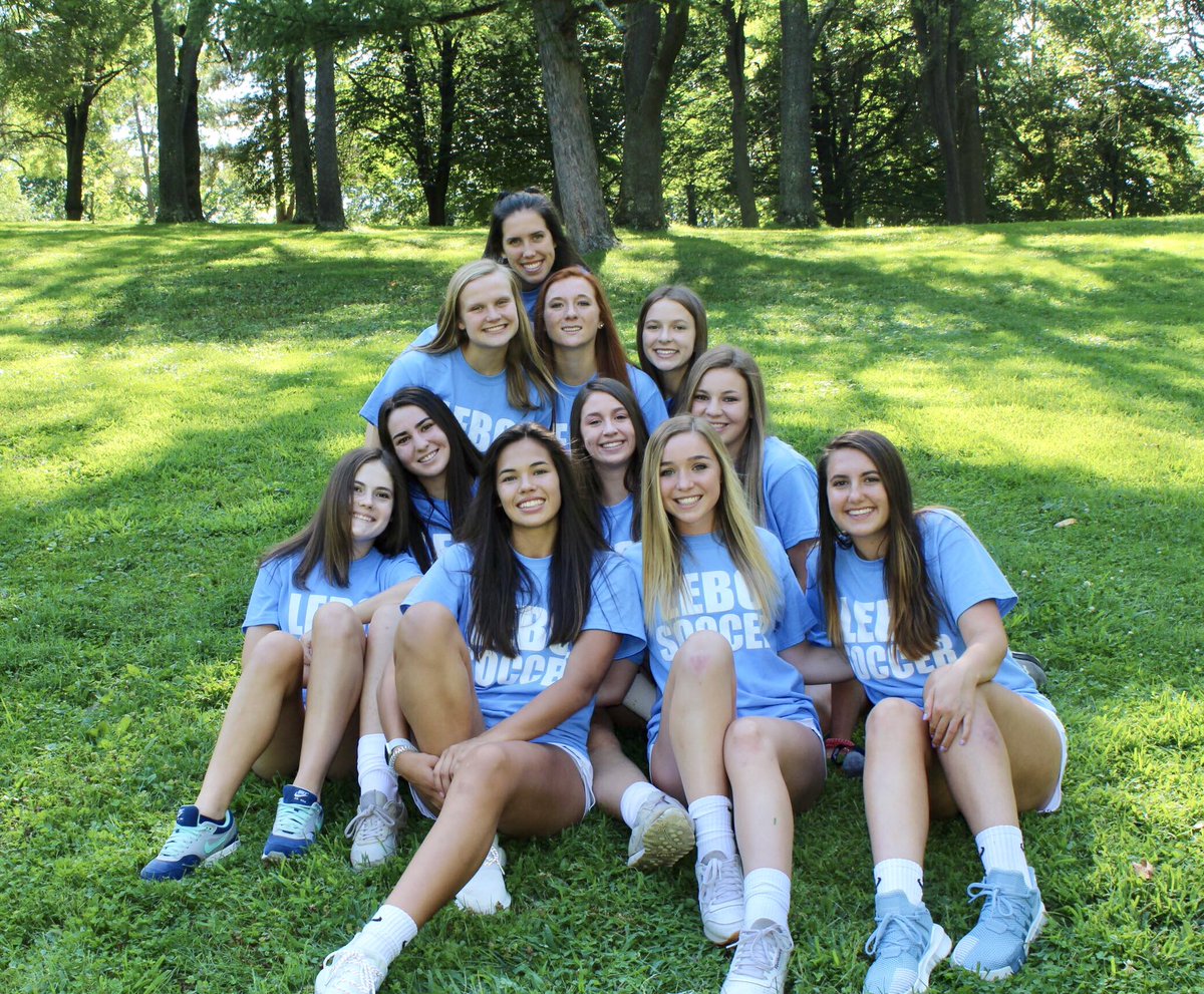 Lebo_ss27's tweet photo. ‼️SENIOR REC TONIGHT‼️⚽️😈
Girls soccer takes on 🐮Bethel Park🌽 @ 7:45 in a MUST WIN GAME. 🔸🔹Heads are needed as the girls continue their playoff push. 🔹🔸

‼️Senior Rec starts @ 7:15 get out &amp; support‼️😈⚽️ https://t.co/FSRNfckJZr