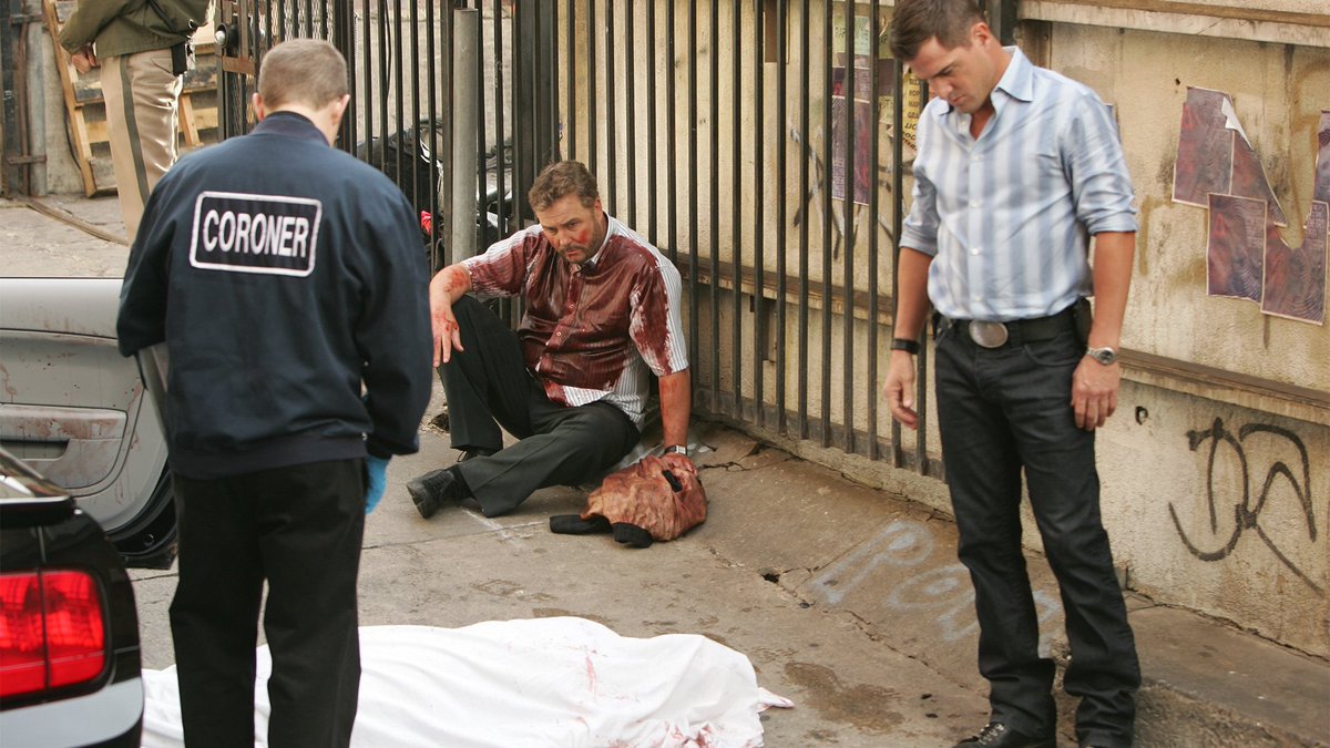 csivegas's tweet photo. In 2008 we lost a major character in a heartbreaking episode. How not to relate with Nick at the woods scene ... For Warrick is our moment #5 #CSI18 https://t.co/KDkFpdBqSZ
