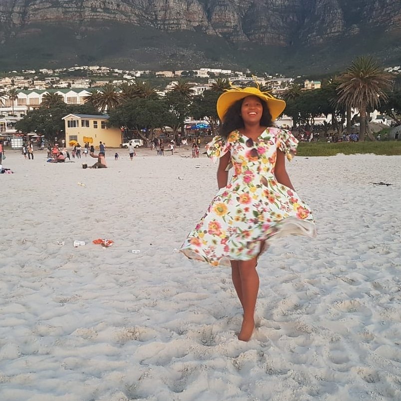 queendom17's tweet photo. It's a floral summer with a touch of vintage,get this look from our Queens of Queendom women's range this summer.
Call us or WhatsApp us on 0716760069 to place an order.
#Queensofqueendom #floral #floralsummer #Queendommmm https://t.co/shadtsYfE2