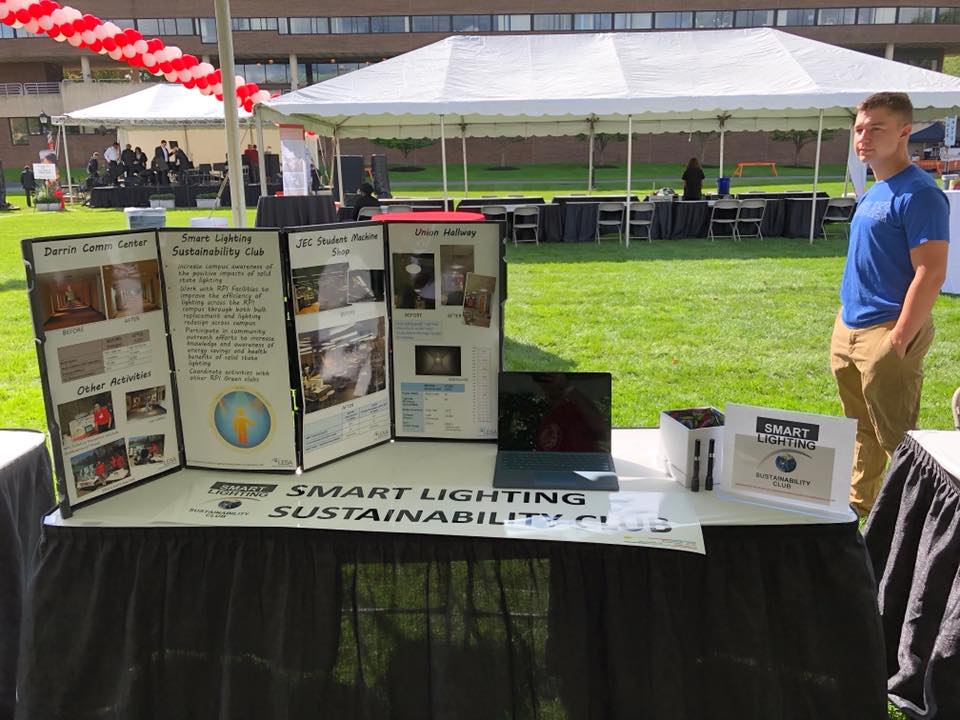 LESA_erc's tweet photo. Thanks to all who came out for the Smart Lighting Sustainability Club at RPI Reunion/Homecoming on Saturday at T.I.M.E. Fest @LESA_erc #rpireunion #rpihomecoming #timefest #rpiclubs https://t.co/eEBewRZeb8