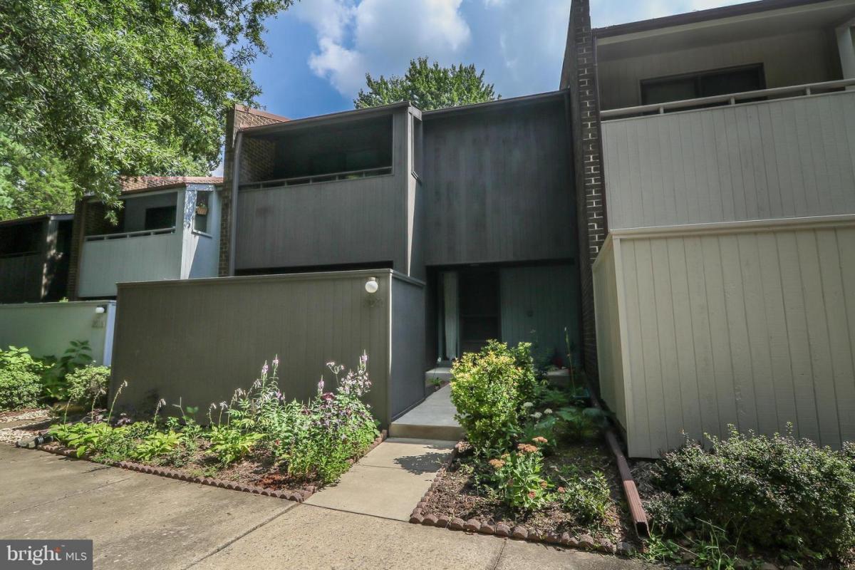 melissa comi Twitter