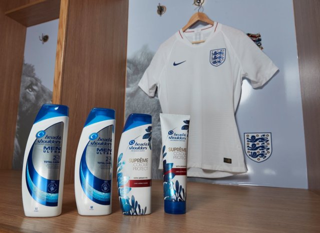We talk a lot about the need for brands to stand up for gender equality and diversity. The announcement from @headandshoulders and it'll be sponsoring the FA this year - BOTH the men's and women's team is putting that committment into action bit.ly/2xZE8vy #PGemployee
