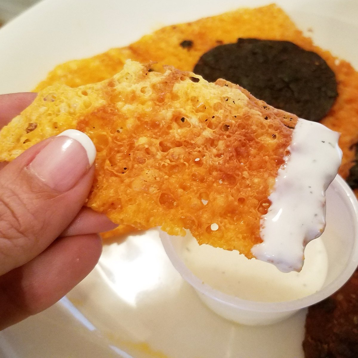 lowcarbtraveler's tweet photo. When I want "chips &amp; dip" I bake shredded cheese on parchment paper at 375° until crisp, then dip it in ranch. Sometimes I add pepperoni... or leftover steamed spinach even. 😍 I usually use Colby Jack cheese, but any flavor will do! #lowcarb #keto #atkins #lchf https://t.co/Kw7CIeynOo