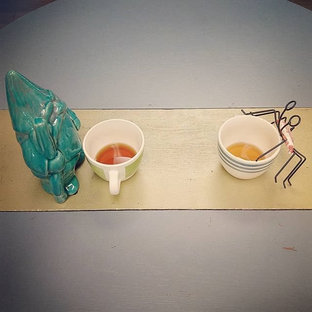 worknimbly's tweet photo. A Gnome and a spider sharing a cup of tea—just a #totallynormalMonday at @worknimbly!
.
.
.
.
.
.
.
#happyOctober
#getspookywithit
#coworkingfun 
#GnormanRockwell
#worknimbly
#discoverteas
#halloweendecorations
#justfallthings 
#itsfallyall🍁 https://t.co/GPaYqSDRTe https://t.co/1pqFDdmots