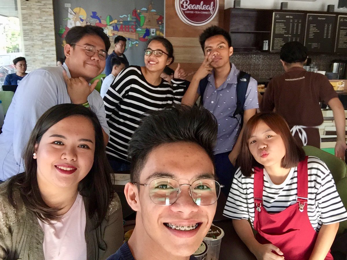 audreynalinrush's tweet photo. Iβm so grateful to see student leaders passionately serving in our campus ministry.π» Thank you guys for leading our campus outreach initiatives in our focus areas. Amazing kayong lahat β€οΈ #ENCampusImus #tentimesbetter #LeadershipDevelopment #CampusOutreach #StudentDiscipleship https://t.co/kBvLq64j9w