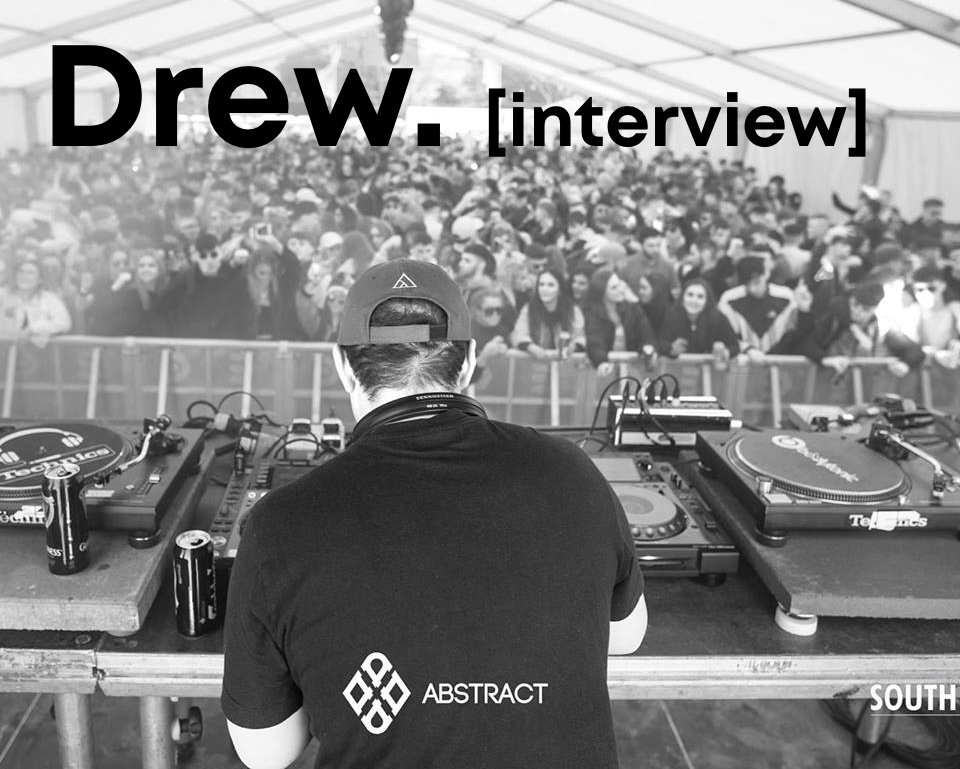 Check out our interview with Dublin-based DJ Drew. who textures his gigs with the notion of how irreplaceable live music is, even in the era of technological progress. 
medium.com/@soundeon/dj-d…