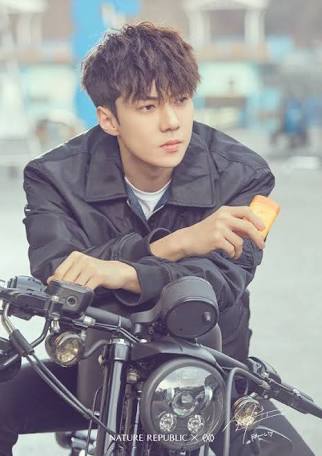 หมูแดงจะไม่ทน แง๊นนนๆ 🏍 tweet media