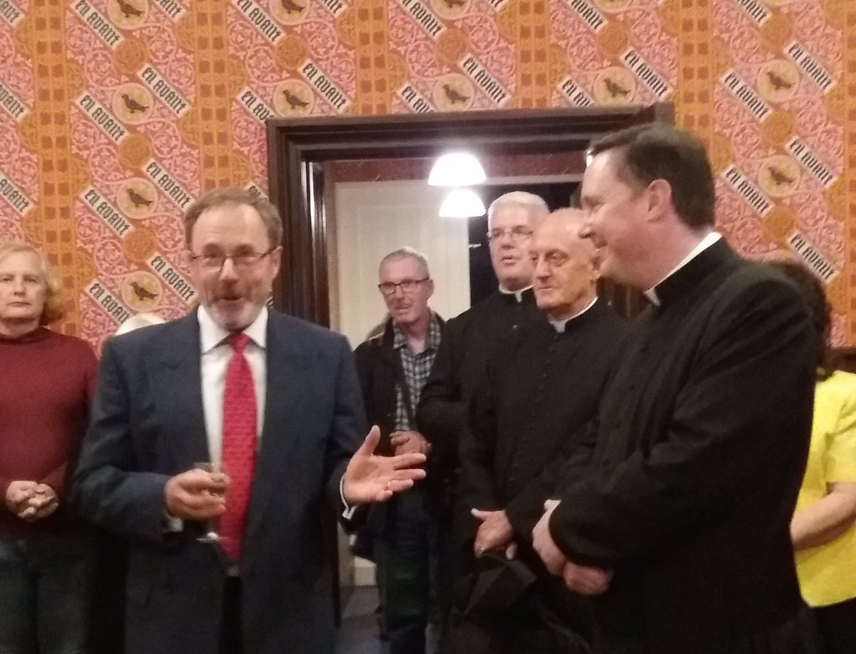 ThePuginSociety's tweet photo. Pictures from Fr Marcus Holden’s last day - note the Pugin designed wallpaper and the amazing cake! https://t.co/BGu3Fbrjxi