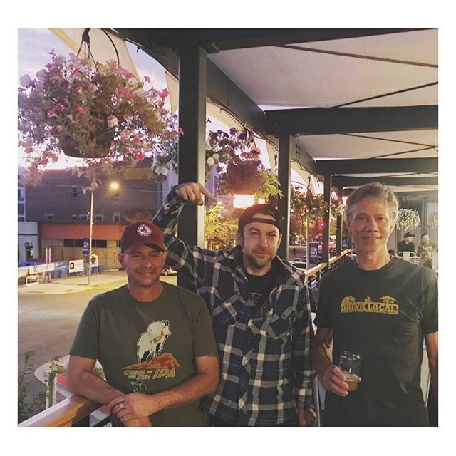 Our brewers at the <a href="/montanabrewers/">MontanaBrewersAssoc</a> Rendezvous this weekend. Great having beers and talkin shop with all the other independent Montana Brewers! #cheers  #montanabeer #drinkmontanabeer #brewfest #montanabrewersassociation #mba #mbarebdezvous #i dependentbr… ift.tt/2P2PeYc