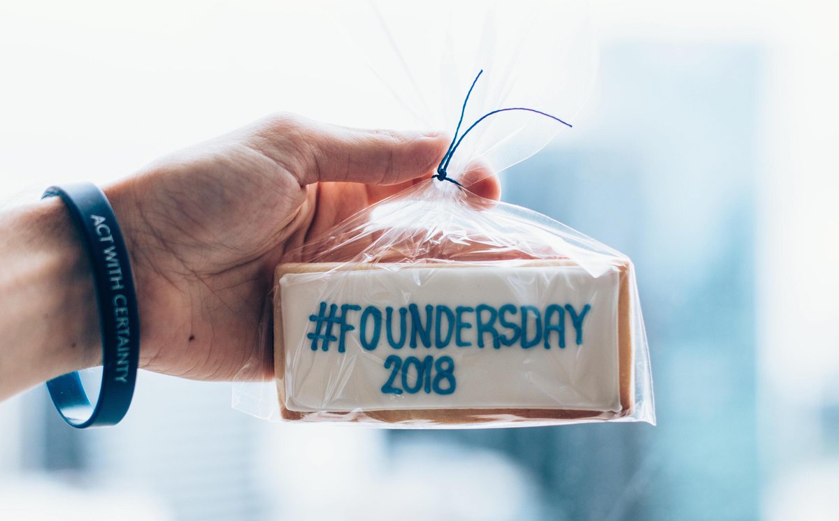 EdelmanBA's tweet photo. ¡Les deseamos a nuestra familia de Edelman un feliz #FoundersDay! #Edelman66 #EdelmanCulture https://t.co/VvdwXXmkAc