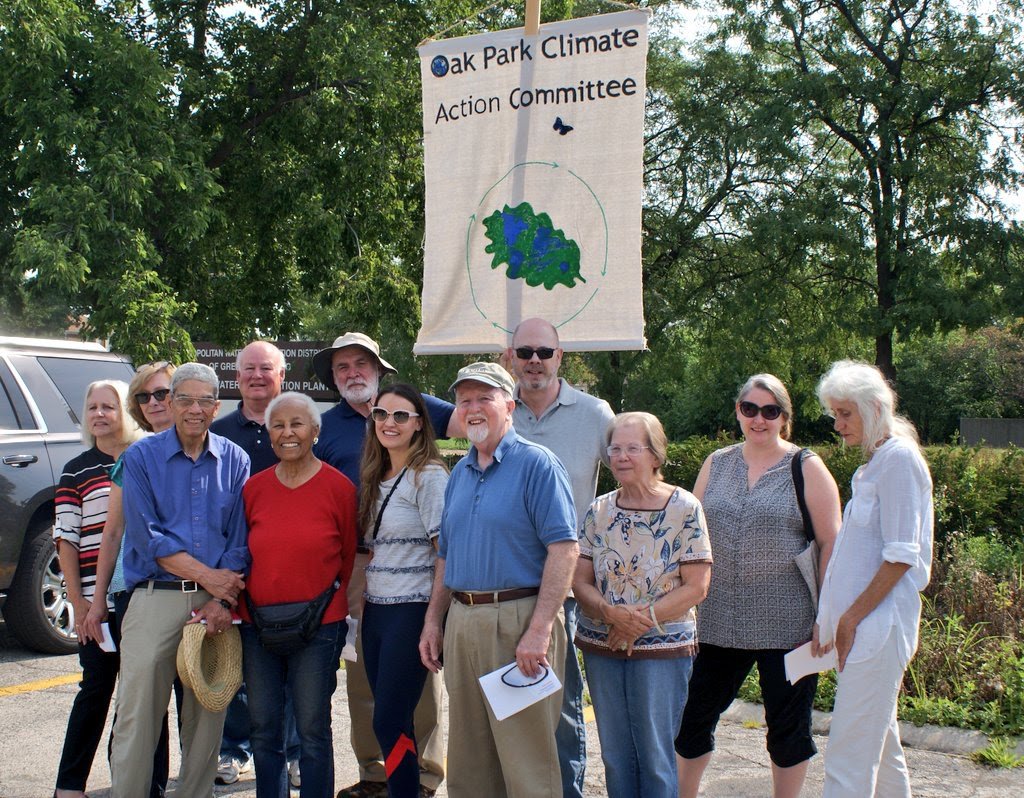 EventeurChi's tweet photo. People need clean air. We support environmental regulations limiting pollution. ~ Oak Park Area ClimateAction 💚🌎🌻
#DirtyPowerScam #ActOnClimate #cleanenergy #NoCoalBailouuts #breathe #communities #EPAinIL #Chicago #twill https://t.co/NqjMhrL8Vv