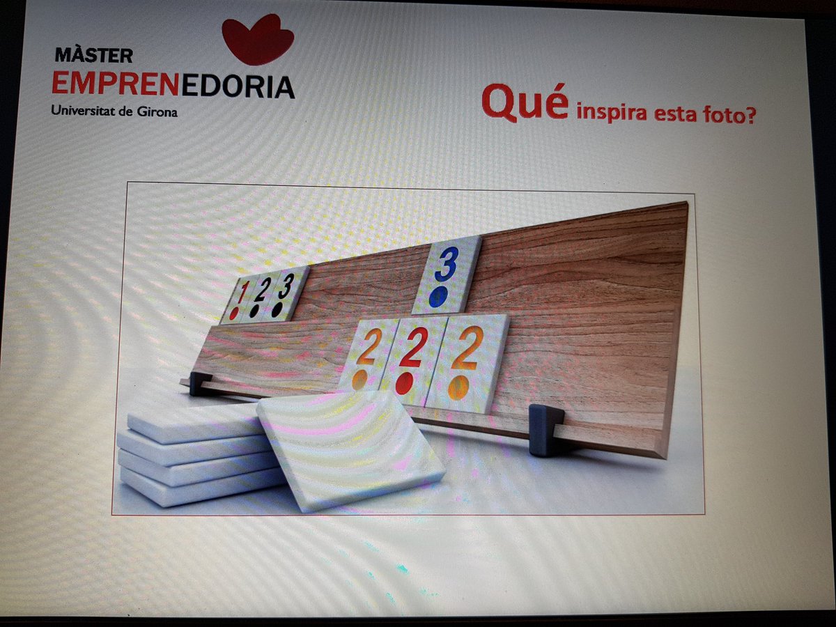 AndreaBikfalvi's tweet photo. Iniciem nou curs #masterMEDE! Sessió de benvinguda i #MarketResearch! Welcome to @univgirona @udgmasters amb @PilarMarquesGou i @DianaBallart https://t.co/EkestmiGPK
