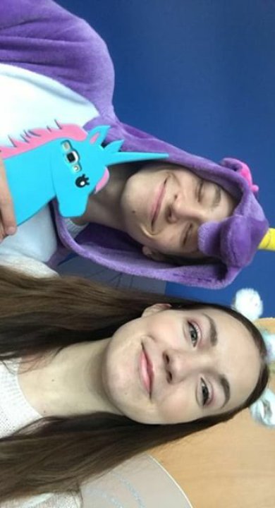 satanslilprinx's tweet photo. Just feel like a special unicorn, still figuiring stuff out, but I am happy #nonbinarybeauties #nonbinary ππππππ https://t.co/lvLgfkWyiO