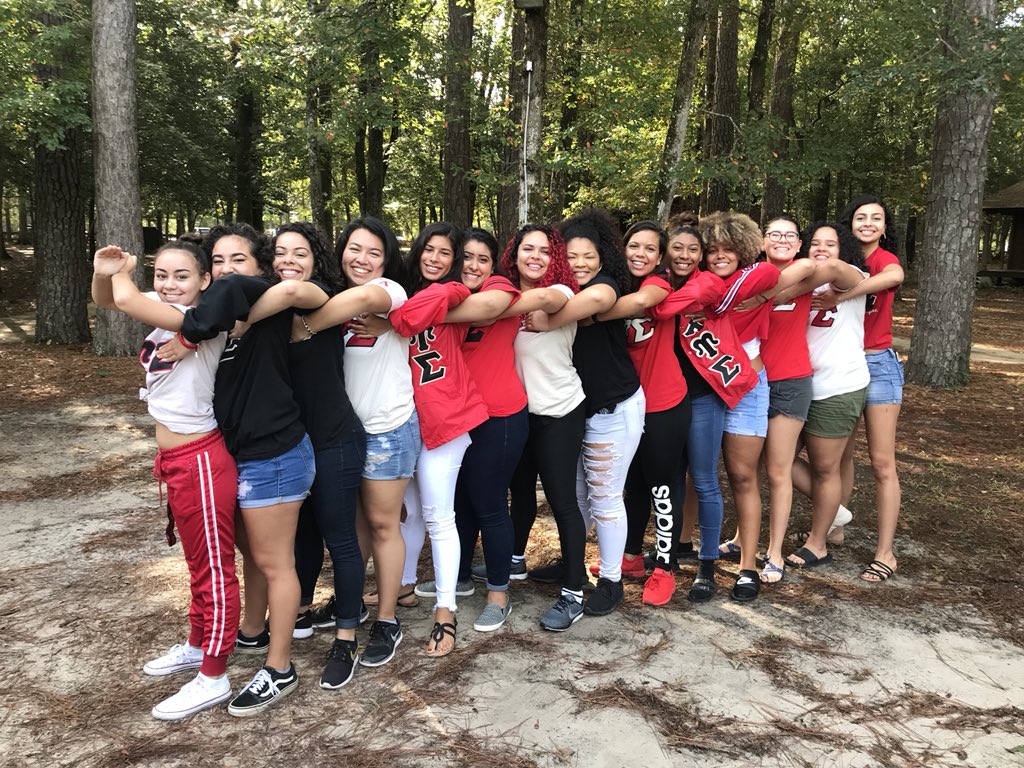 CUS_betachi's tweet photo. This past weekend, we attended our Sisterhood Regional Retreat 🌺 We met so many sisters from chapters within our region and got to bond over what brought us to this beautiful sisterhood ❤️
#CUSRegion4Retreat #JustBeCUS #SoutheastRegion #Carolinas #Florida #Sisterhood https://t.co/ZCGKWpyWkM