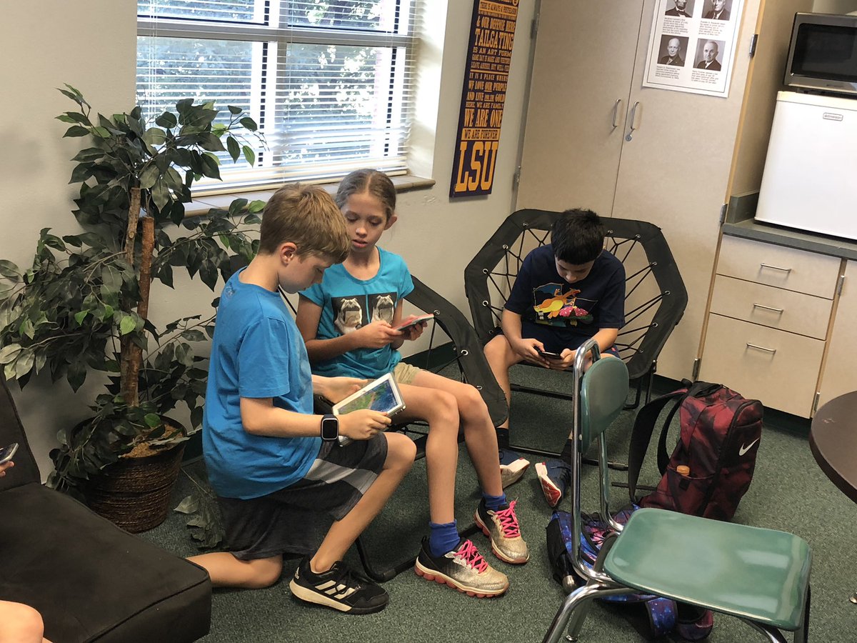 Video game club is a success! So excited for these kiddos. <a href="/cailletEIS/">Natasha Caillet</a> <a href="/EubanksDragons/">Eubanks Intermediate</a>