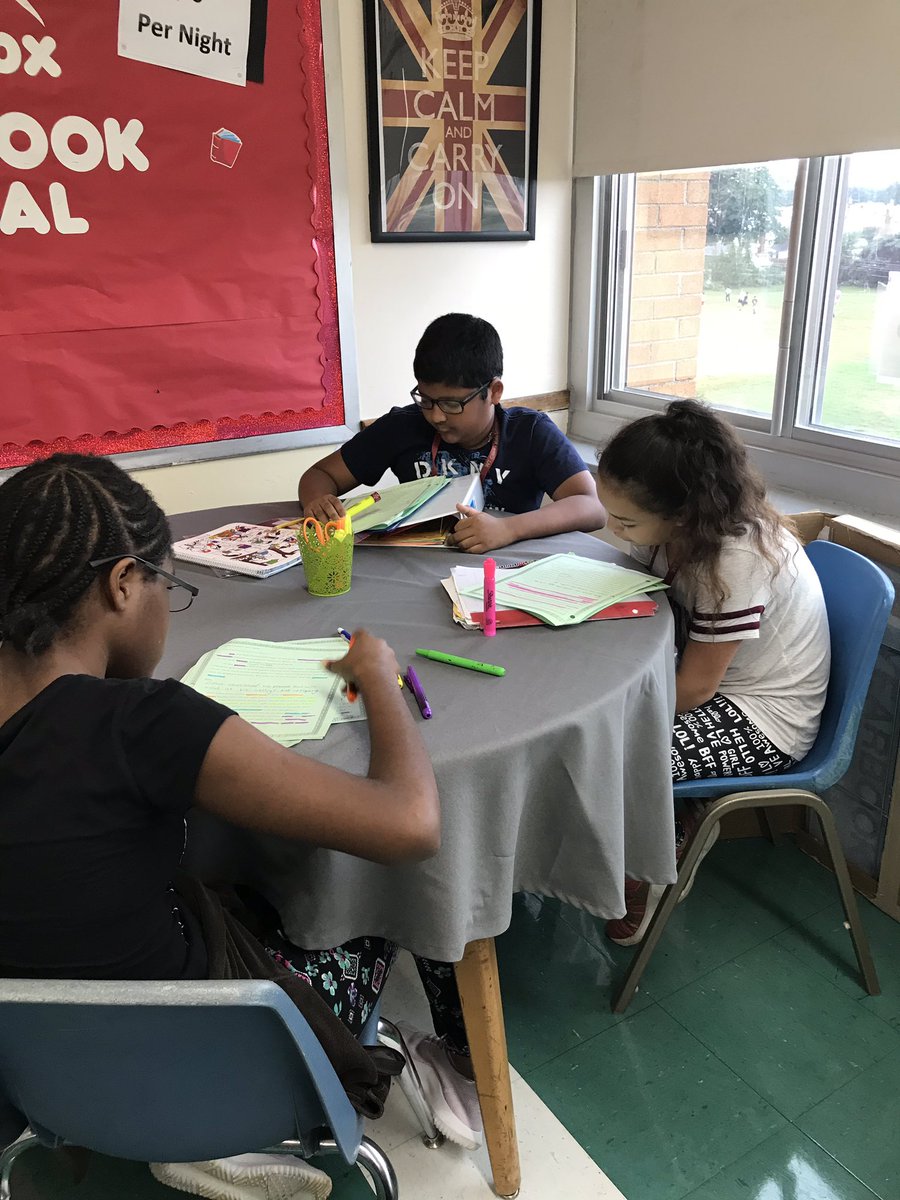 IHartELA's tweet photo. I loved watching my students take charge and work collaboratively with their partners by annotating a text. #proudteacher #closereaders @WTClarkeMS https://t.co/7FR95NNoMq