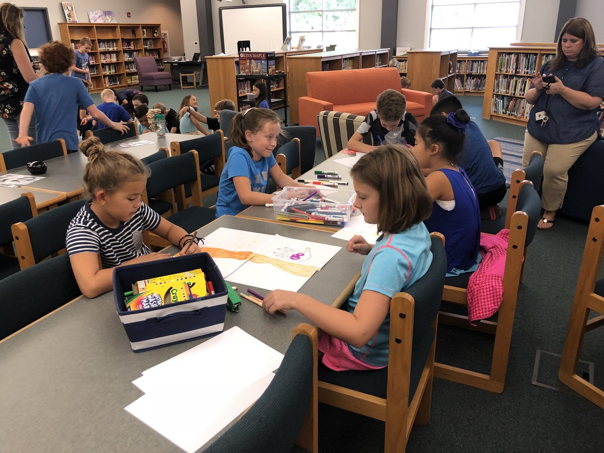 SherrieEmbry's tweet photo. Their Maker Space task was to create something that encourages unity and prevents bullying. Nailed it!  @oldunionES @jodibmccormack https://t.co/Smy6wZzwce