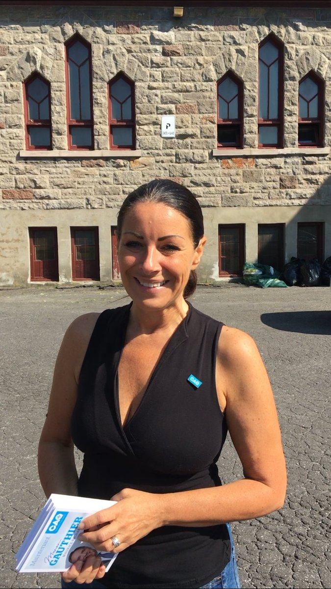 ThomasDufour19's tweet photo. Jointe par téléphone le jour du vote, la candidate pour la CAQ dans Maurice-Richard, Manon Gauthier, a souligné l'importance des jeunes en politique: «Ce qui m'a marqué, ça a été l’implication des jeunes. Je n'avais jamais vu autant d’intérêt dans les écoles.» #Qc2018 #EDM4434 https://t.co/MYOrgLcmwM